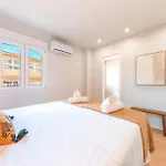Spacious Apartment In Malaga - Tcm
