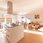 Spacious Apartment In Malaga - Tcm